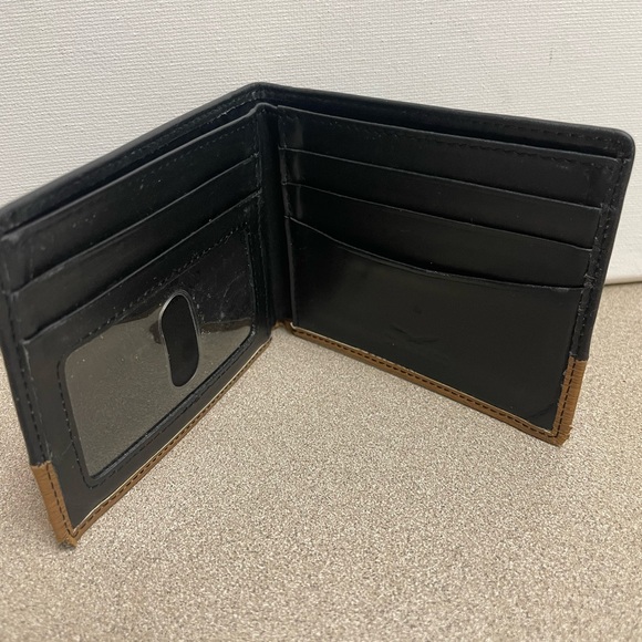 Classico Men’s Two Tone Leather Bifold Wallet Brown Tan Picture Credit Card Slot - Picture 3 of 9